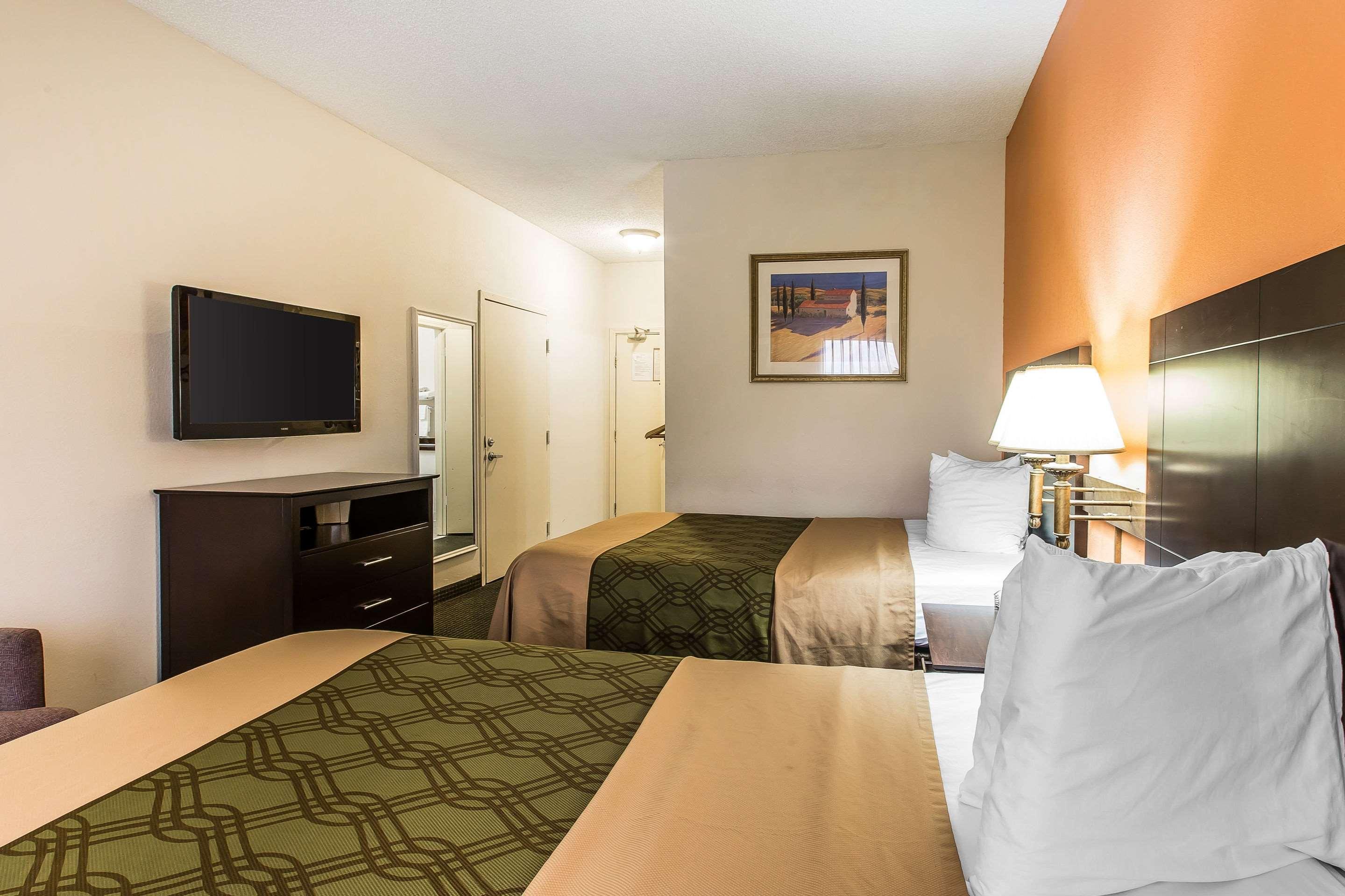Quality Inn Moultrie Exterior photo