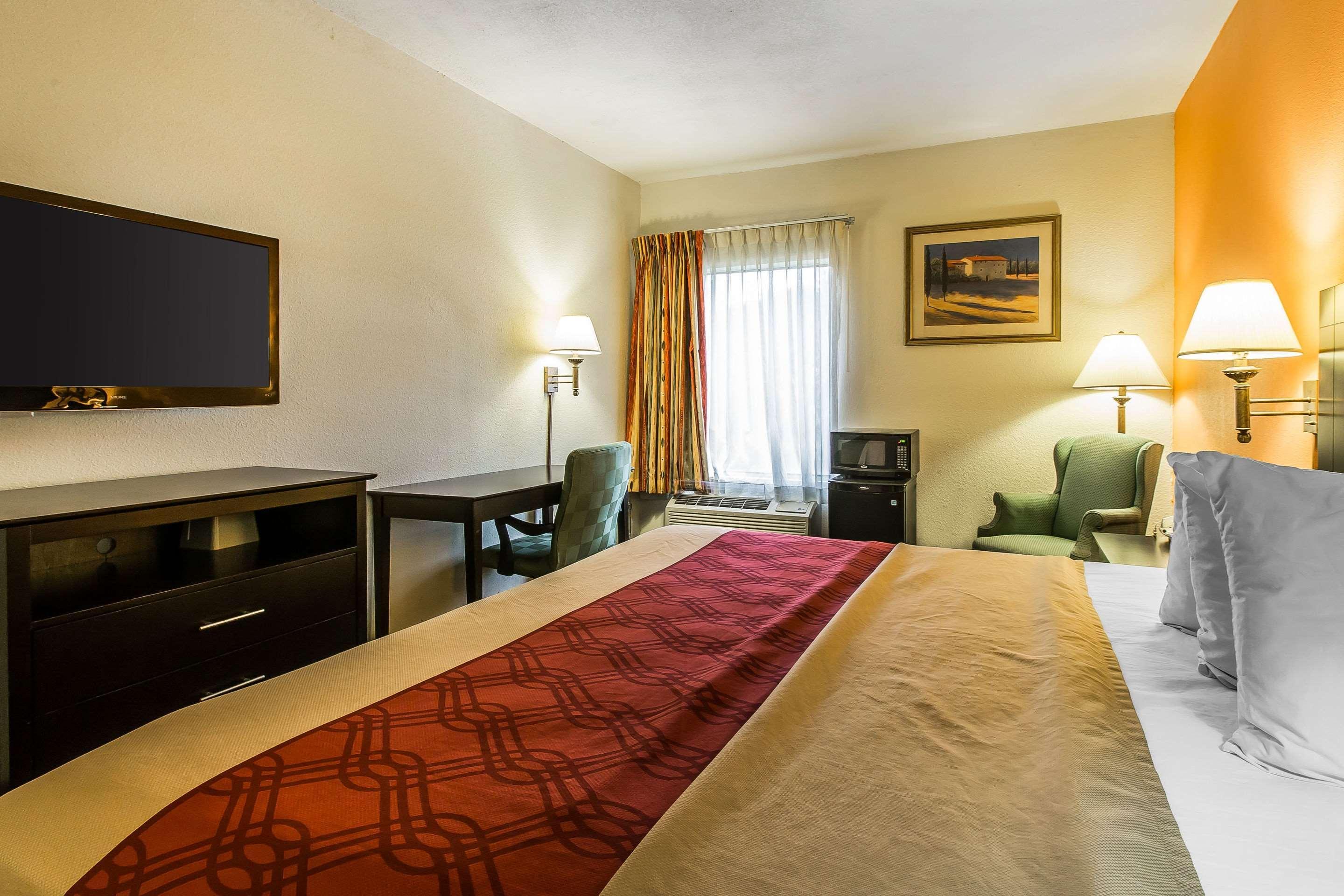 Quality Inn Moultrie Exterior photo