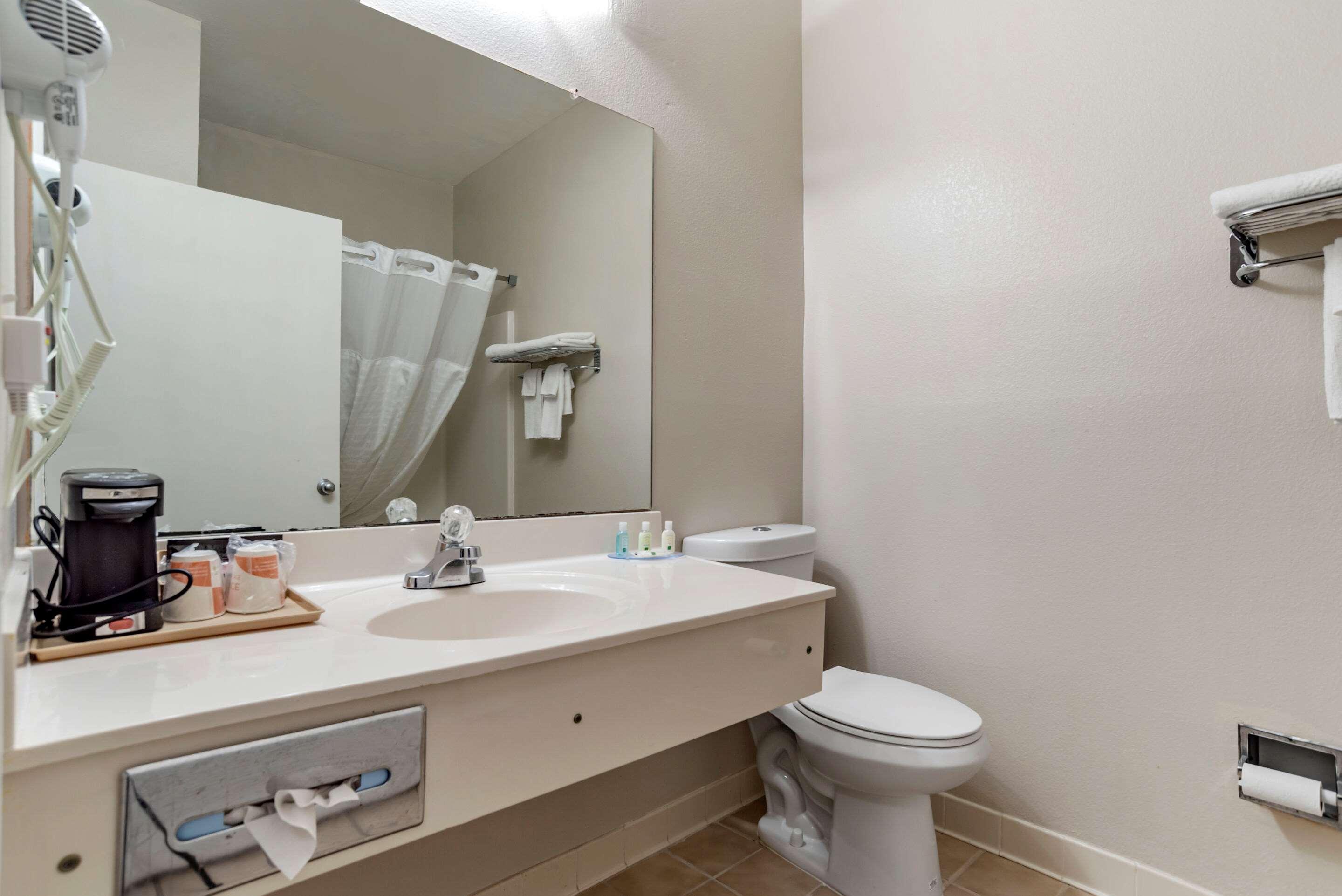 Quality Inn Moultrie Exterior photo